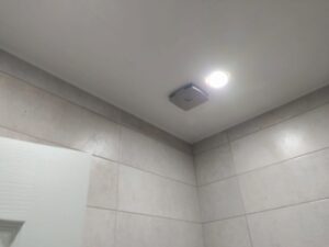 PVC таван на баня